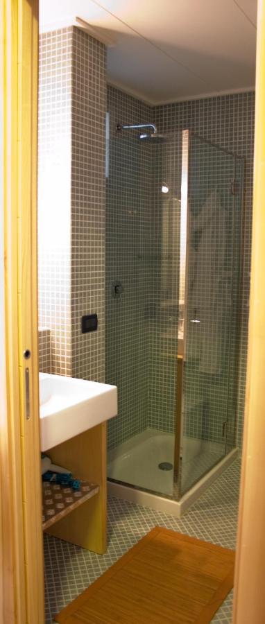 Garibaldi Sea Suites ตราปานี ภายนอก รูปภาพ